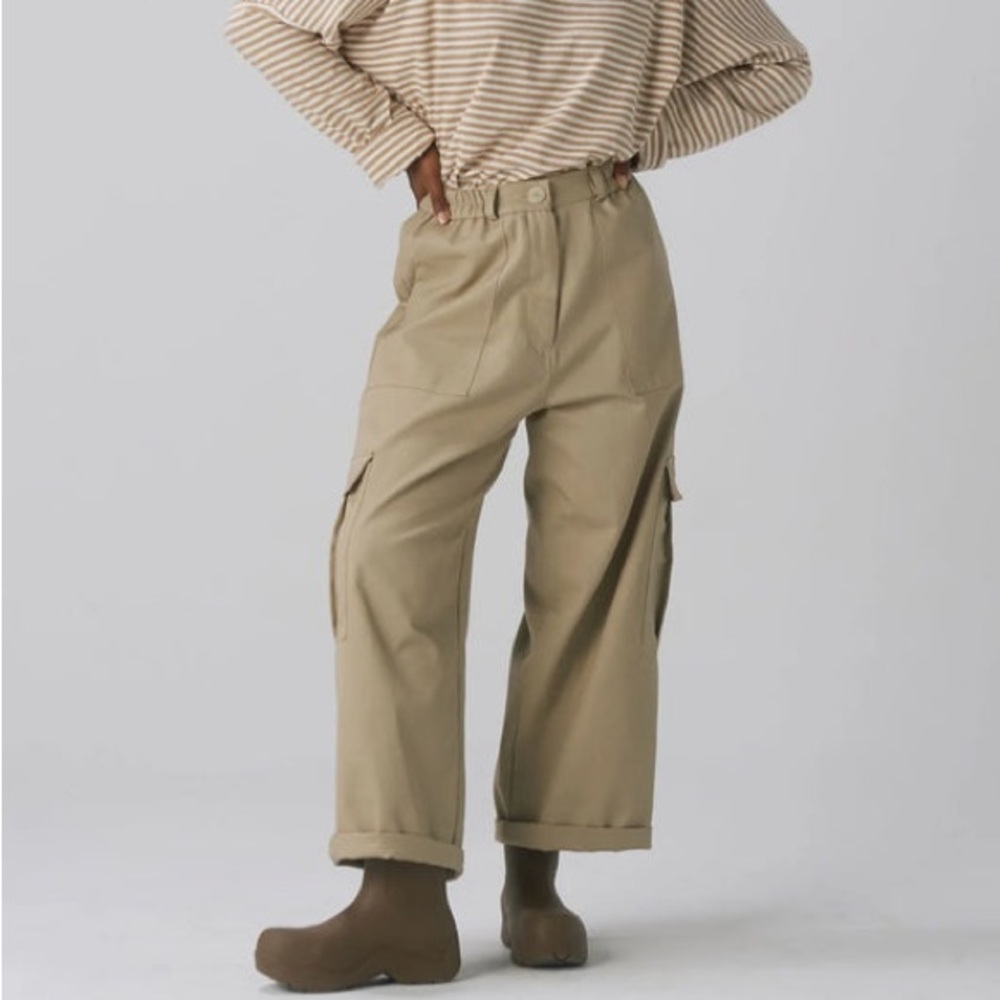 Boheme Goods Khaki Cargo Pants M/L